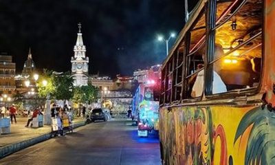 Cartagena Party Bus with Welcome Beer & Nightclub