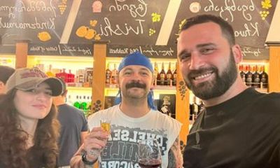 Batumi Walking Tour with Local Guide and Georgian Wine Tasting