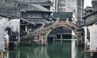 Private Transfer: Shanghai ⇋ Wuzhen Water Town (Door-to-Door)