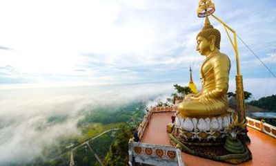 Tiger Cave Temple, Hot Springs & Emerald Pool Day Tour in Krabi