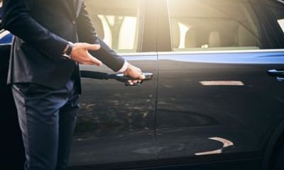 Private Transfer Heathrow Airport LHR to Southampton Port