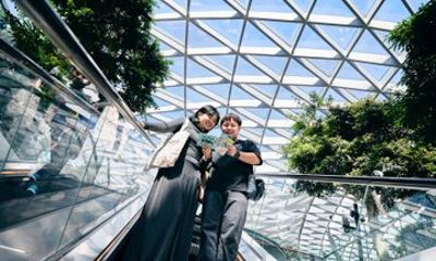 Discover Singapore with Jewel Changi Airport Escape