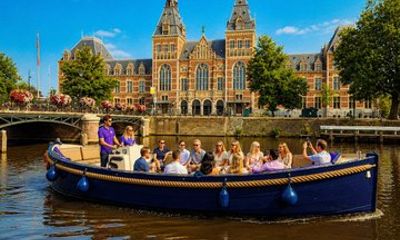 Amsterdam Canal Cruise Open Boat with Optional Craft Cocktails