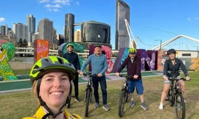 Brisbane Guided E-Bike Tour (Small Group, Bluetooth-Equipped)