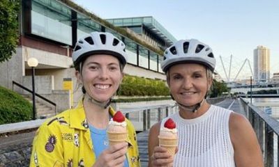 Tastes of Brisbane E-Bike Food Tour with 5 Iconic Food Samplings