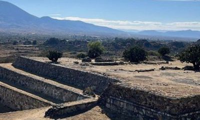 Monte Alban and Atzompa half day archaeological tour