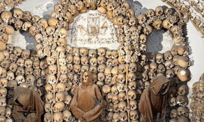 Capuchin Crypt with Private Transfer