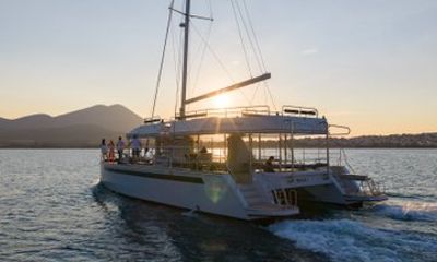 Sunset Cruise: Bays of Paroikia and Antiparos