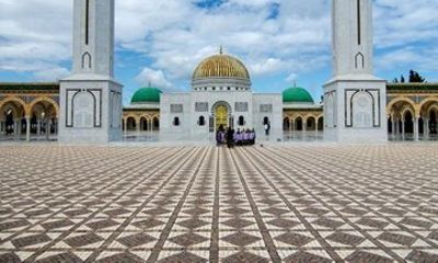 Half Day Monastir Tour Medina Ribat and Bourguiba Mausoleum
