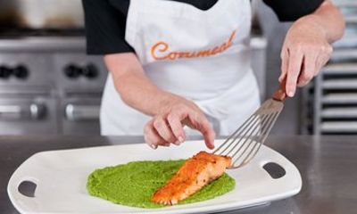 Mediterranean Seafood Class in Los Angeles (3-Course Meal)