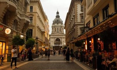 Budapest Private Walking Tour With A Local Guide