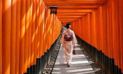 From Osaka: Fushimi Inari, Kiyomizu-dera and Arashiyama Day Tour