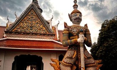 Bangkok & Ayutthaya Tour from Pattaya with Sky Lunch 78th floor