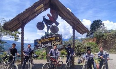 Death Road Biking Bolivia Full day BIke Tour from La Paz