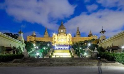 Private Sightseeing in Barcelona By Night