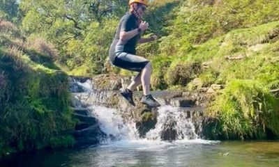 Stream Scrambling in the Peak District