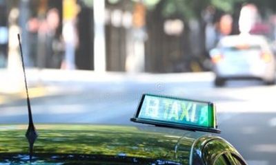 Private and Customizable Transfer from Barcelona to Lloret de Mar