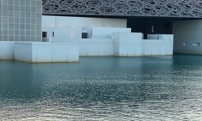 Private Abu Dhabi Airport Stopover Mosque Palace Louvre 10 Hours