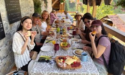 Interlaken Farm Tour Swiss Breakfast and Cheese Making