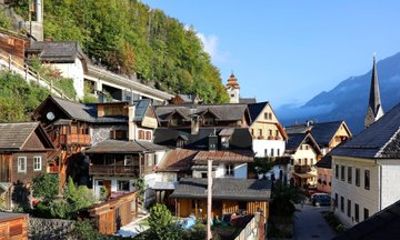 Private Tour from Salzburg to Hallstatt and Wolfgang