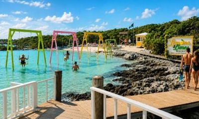 Nassau 3 Hr Swimming Pigs Snorkel Swings Lunch and Banana Boat
