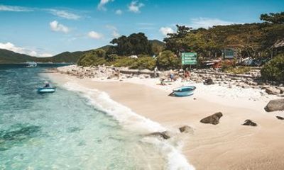 Nha Trang Marine Adventure Tour with Fishing and Beach BBQ