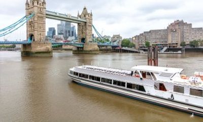 London: Weekend Brunch Cruise on the River Thames
