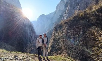 Turda Gorge Guided Hiking Tour From Cluj