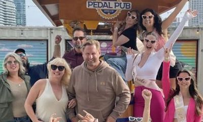 Toronto Downtown Party Bike Tour with Bar Stop