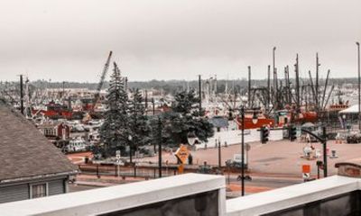 New Bedford Self Guided Audio Walking Tour of Whaling History