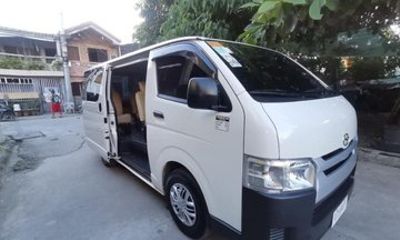 Cebu City Private Van Hire with Driver and Fuel Up to 7 Guests