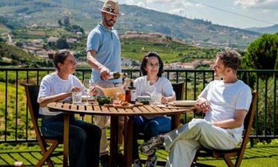 Douro Valley Lunch at Quinta dos Novais with Wine Pairings