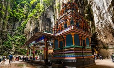Kuala Lumpur Private City Tour with Local Lunch