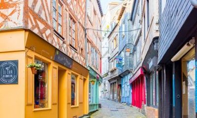 Round Trip Transfer from Le Havre to Honfleur