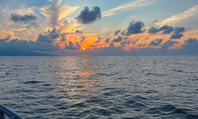 Tour on a traditional Azores boat and sunset