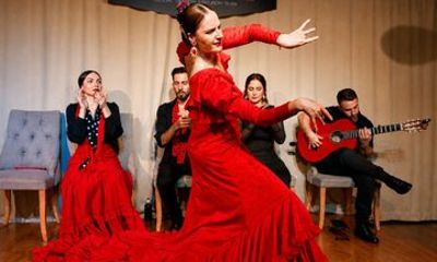 Flamenco Show and Dinner in Fuengirola Mijas Restaurant Tipi Tapa