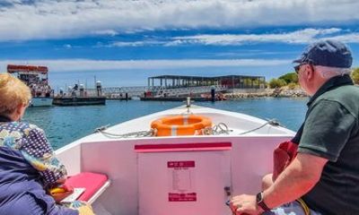 Jeep & Boat – History & Nature