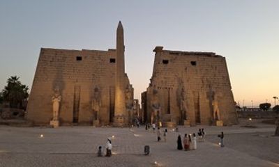 Private Luxor Temple Night Tour with Sunset Felucca & Dinner