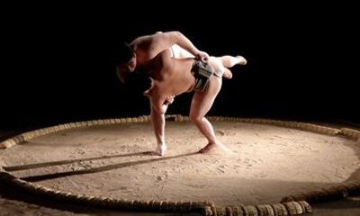 Hakata Sumo Stable: Show and Chanko Hot Pot