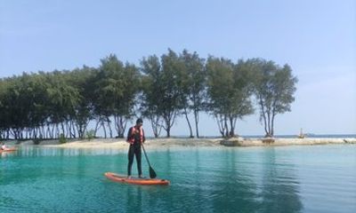Asha Island Day Trip from Jakarta Beach Canoeing and Transfer