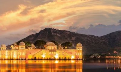 Full Day Heritage Tour in Colors of Jaipur