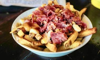 Toronto Express Canadian Food Tour: 90 Min with Our Founder