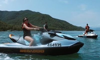 1.5 Hour Jet Ski Coastline Tour, Cairns to Palm Cove Return