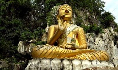 Pattaya Khao Chamao Waterfall, Caves and Buddha Temple Tour