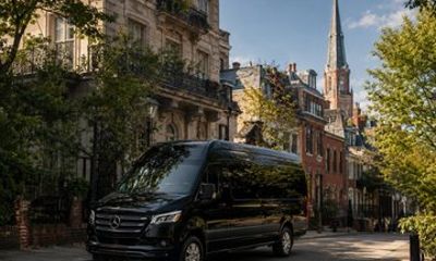 DC Embassy Row and Georgetown Private Luxury Tour