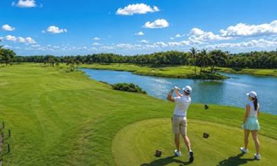 Oahu Hawaii Golf Tour Ewa Beach Country Club with Waikiki Pickup