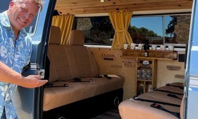 Paso Robles Wine Tours in a Classic VW Vanagon