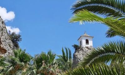 Getaway to Altea, Guadalest and Fuentes del Algar