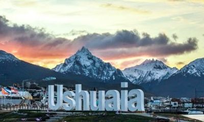 Ushuaia City Tour Martial Hill Afternoon Tea at a 5 Star Resort