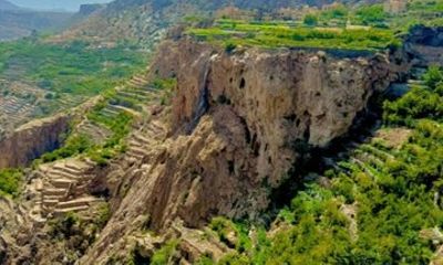 Shared Nizwa and Jebel Akhdar Tour with Local Guide